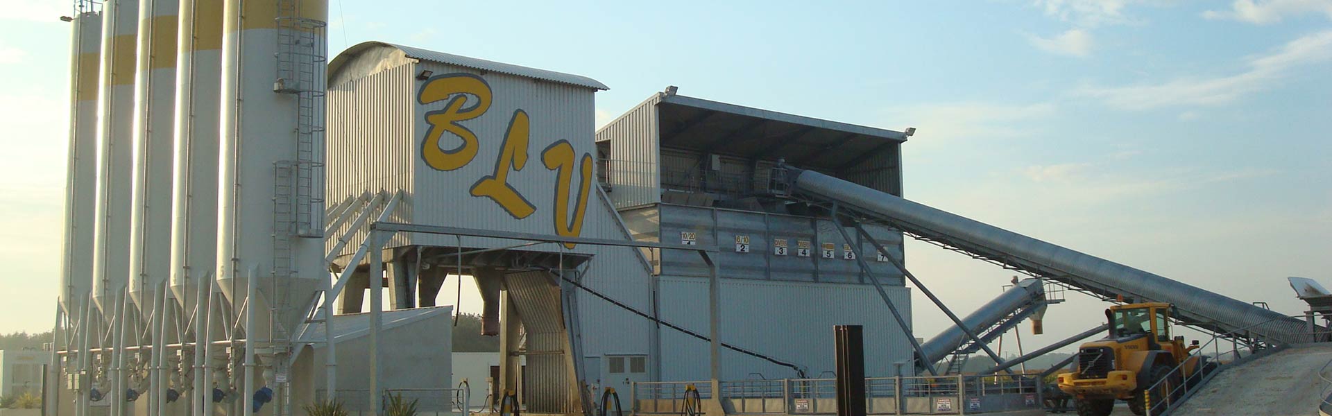 Centrale à béton de Lairoux, en Vendée.